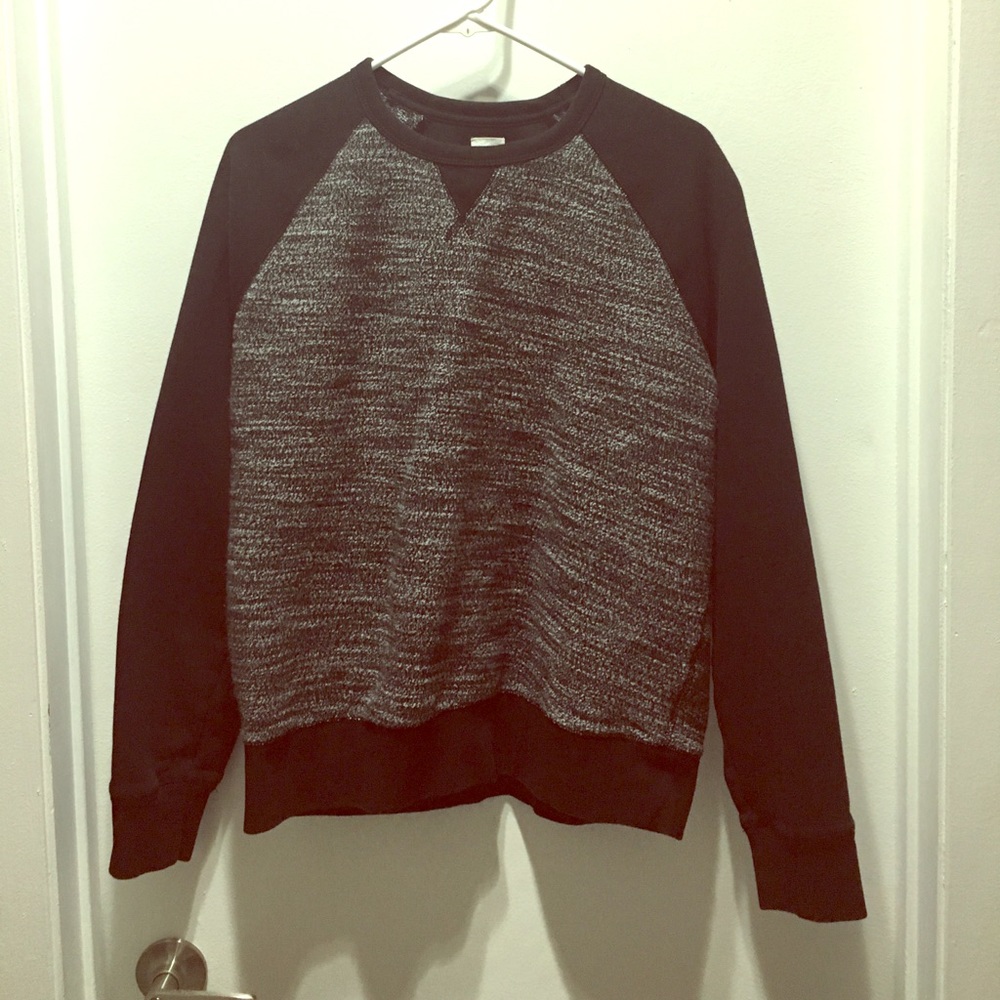 2 for $10!!!❤️❤️❤️🤩Light weight sweatshirt